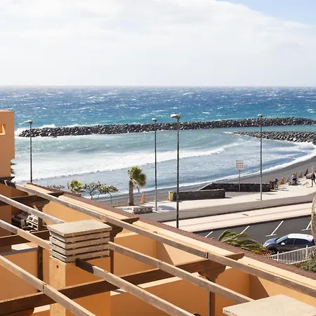 Home2book Cozy Sea Views דירה *