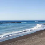 Διαμέρισμα Home2book Cozy Sea Views *