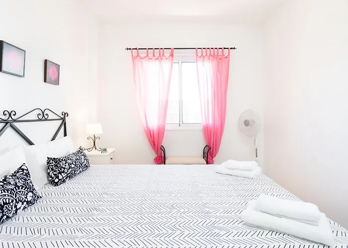 Home2book Cozy Sea Views