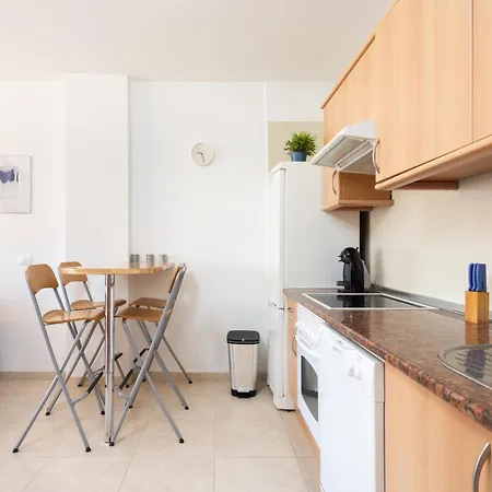 Home2book Cozy Sea Views *